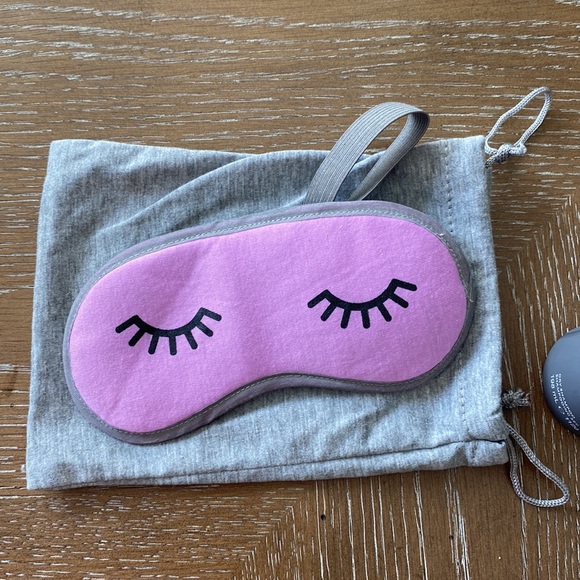 LIVING PROOF Perfect Hair Day Dry Shampoo HAIR KIT - Picture 13 of 16